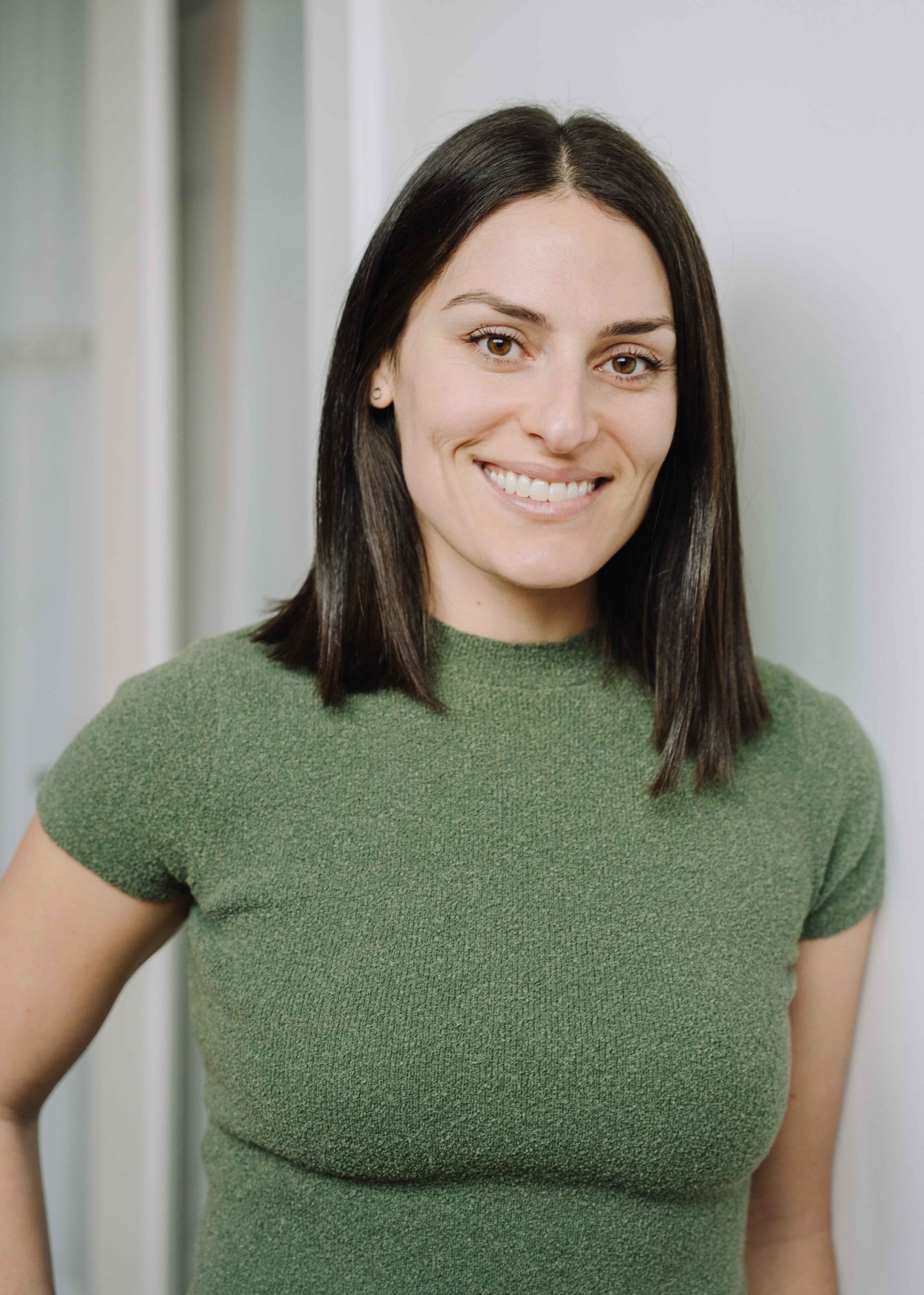 Rhonda headshot