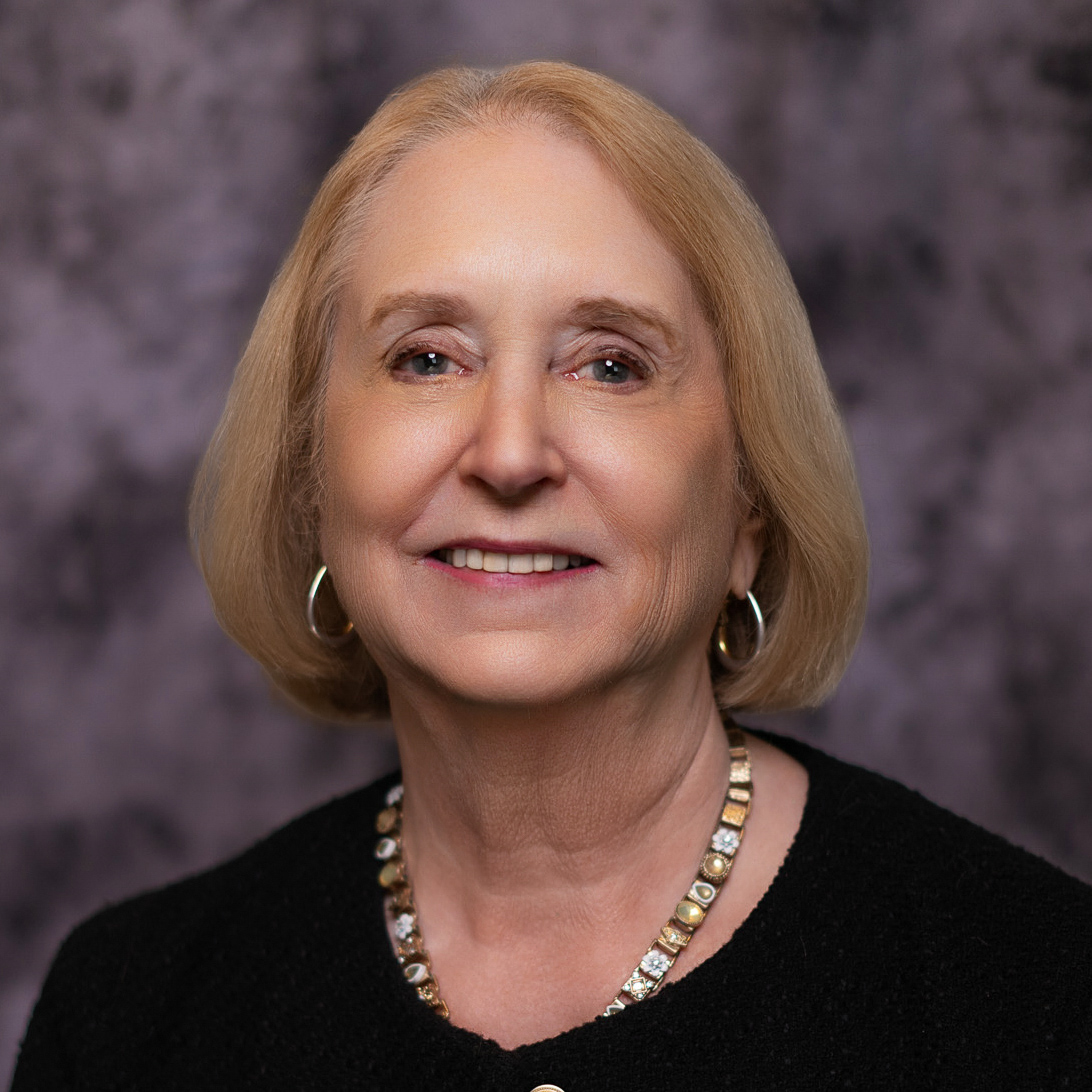Betsy-Cohen-Headshot-2025-cropped